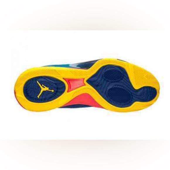 NWT (RARE) MEN JORDANS CP3.VII size 10sneakers(Box included) - Picture 3 of 3